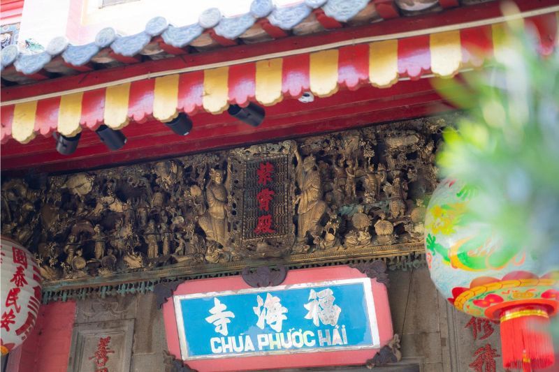 Rilievo nella Pagoda dell'Imperatore di Giada