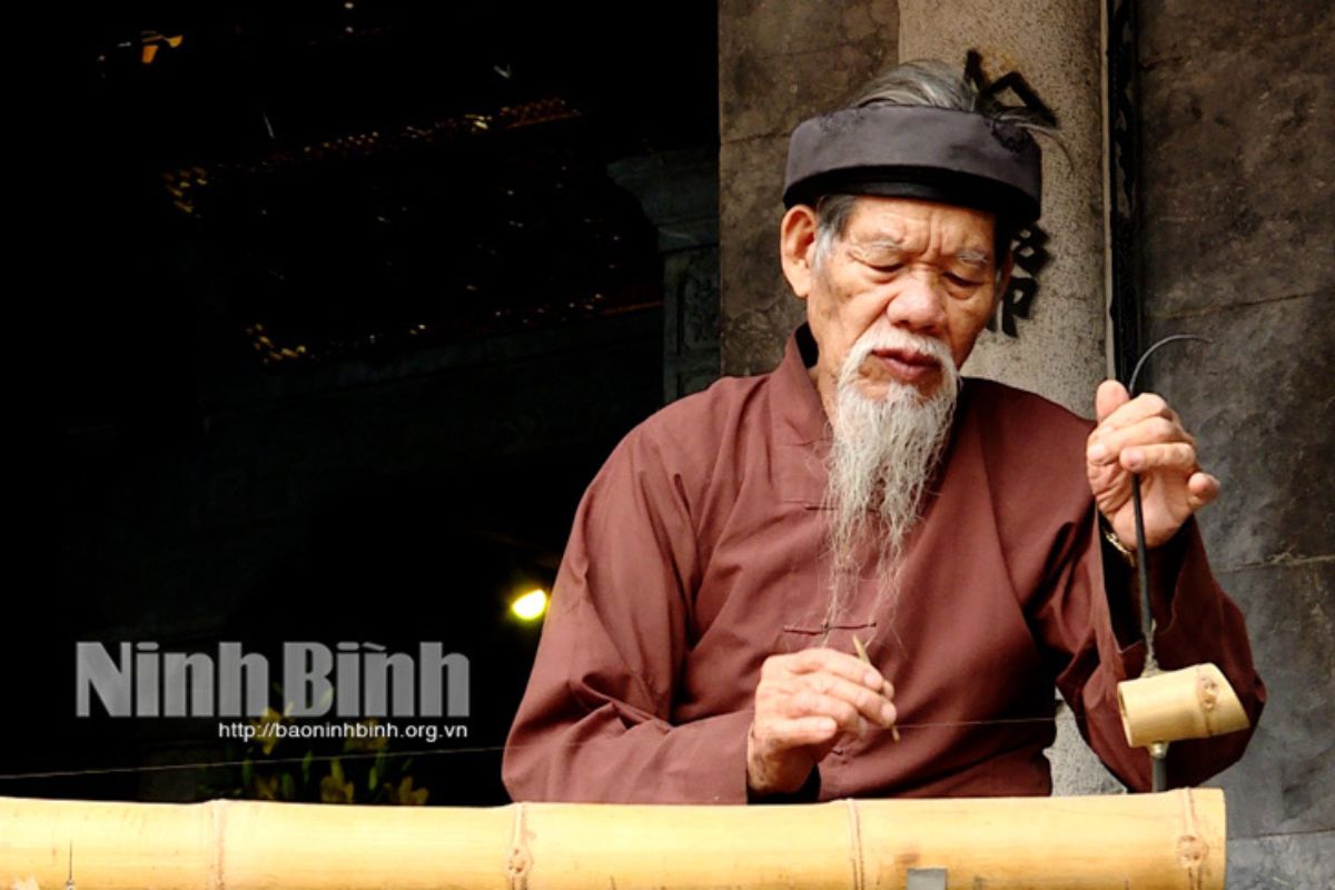 Incontro con un personaggio in Vietnam - M.Thim Ninh Binh