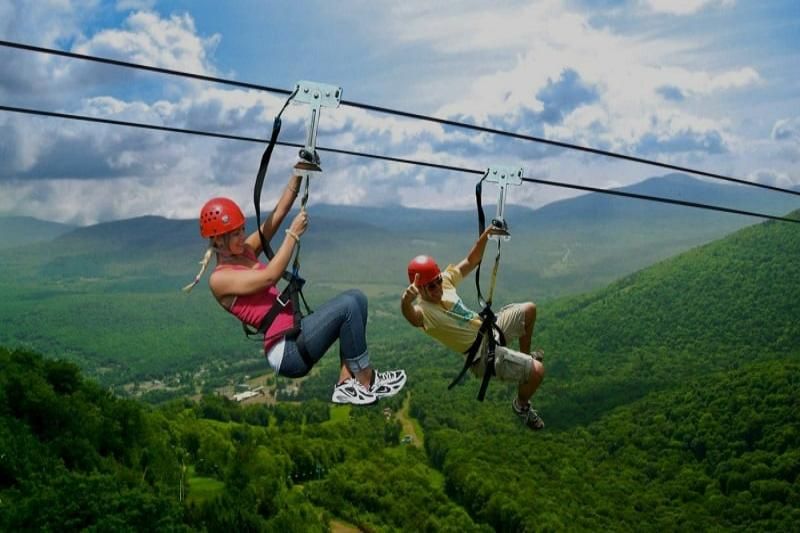  La zona turistica di Hoa Phu Thanh propone un’avventura in zipline mozzafiato.