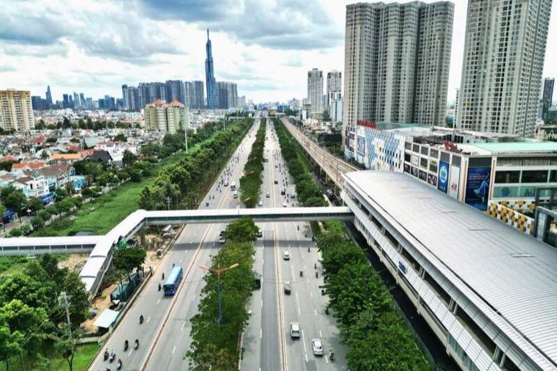 la linea permette di collegare la zona est della città al centro di ho chi minh city