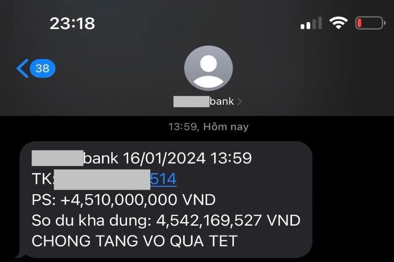 Trasferisci il messaggio inviato sul conto di sua moglie da un marito