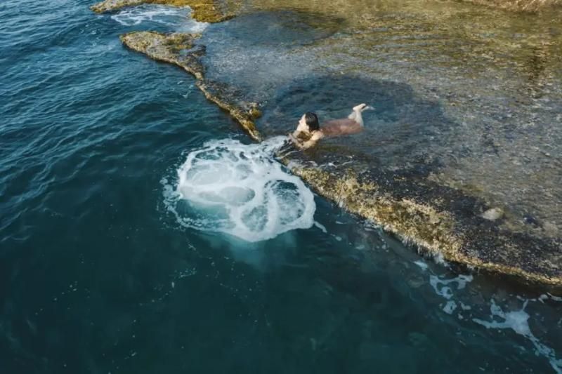 la Grotte Rai à Vinh Hy
