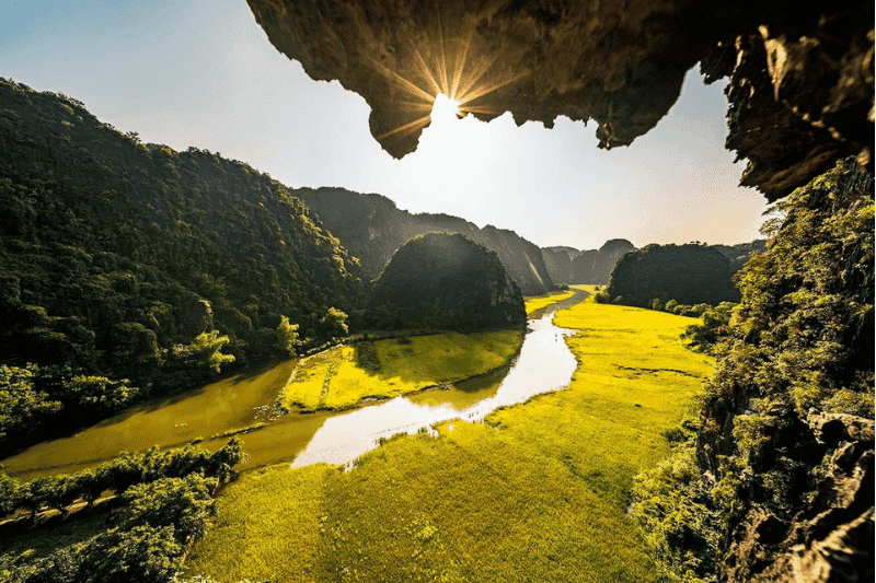 Ninh Binh Baia di Halong terrestre
