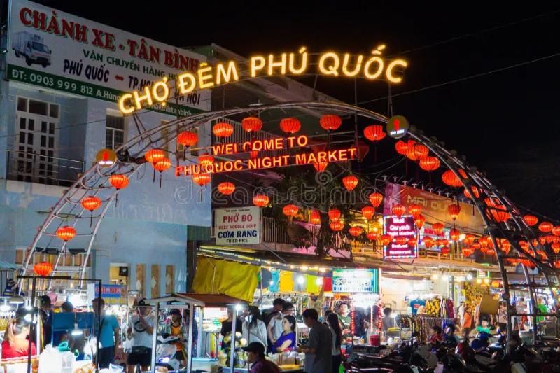 Mercato notturno di Phu Quoc (Fonte: dreamsteam.com)