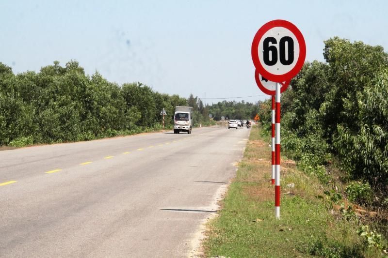la velocità massima consentita per guidare una moto in vietnam è di