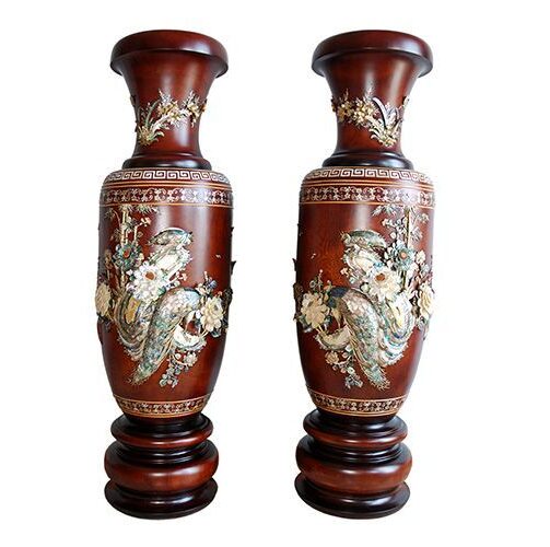 mobili intarsiati con madreperla